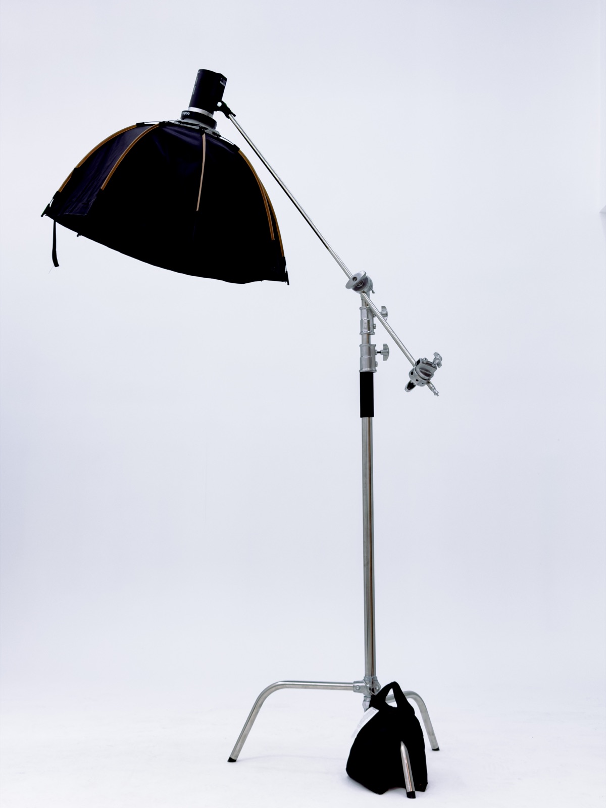 Kit flash Godox inclus — Off Shore Studio